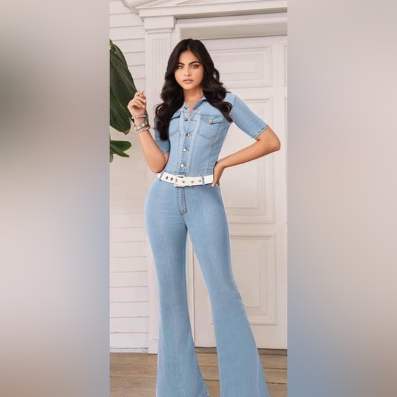 Stylish Light Blue Denim Jumpsuit - Picture 1 of 2